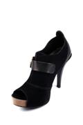 Chick Black Cowhide